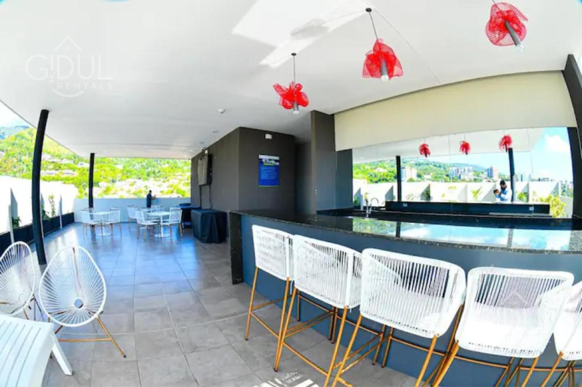Infinity Pool Apartment San Salvador Eksteriør billede